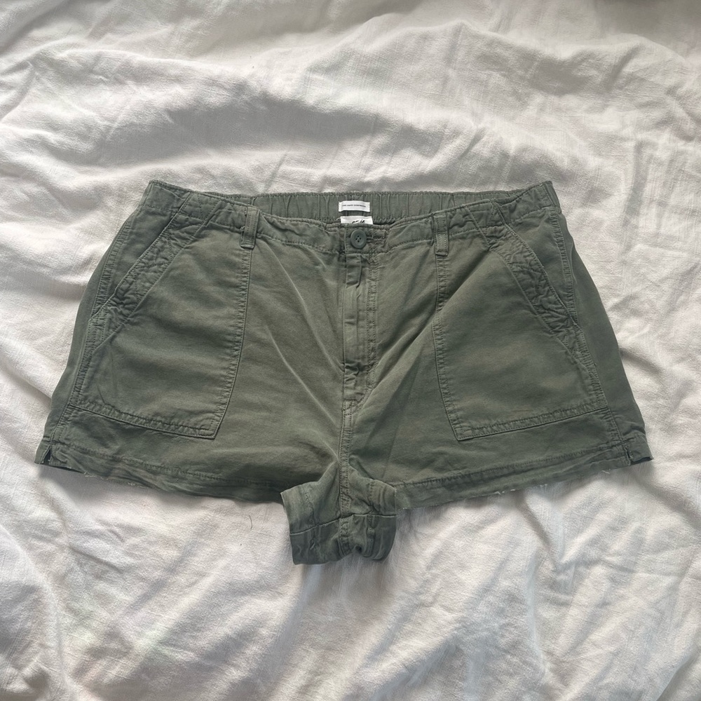 AERIE cargo shorts